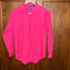 Gap shirt